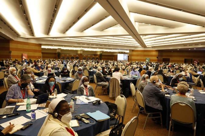 Superiors of women's religious orders meet for the plenary assembly of the International Union of Superior Generals in Rome May 3. More than 500 superiors were in attendance, with more than 100 participating online.
